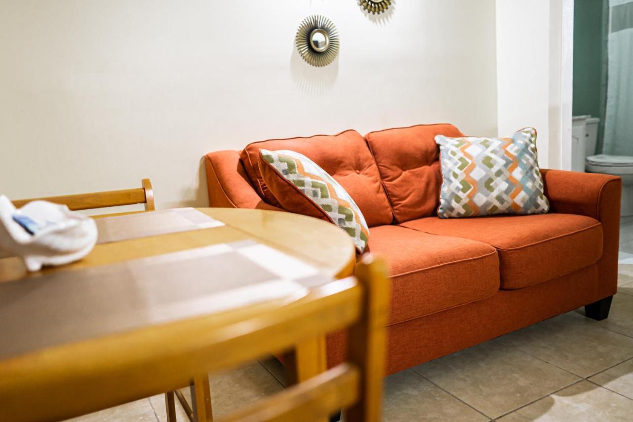 Connie'S Comfort Suites St. John's Zewnętrze zdjęcie